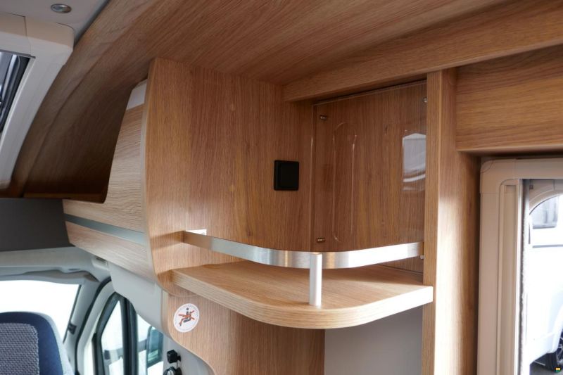 Knaus SKY TI 650 MEG