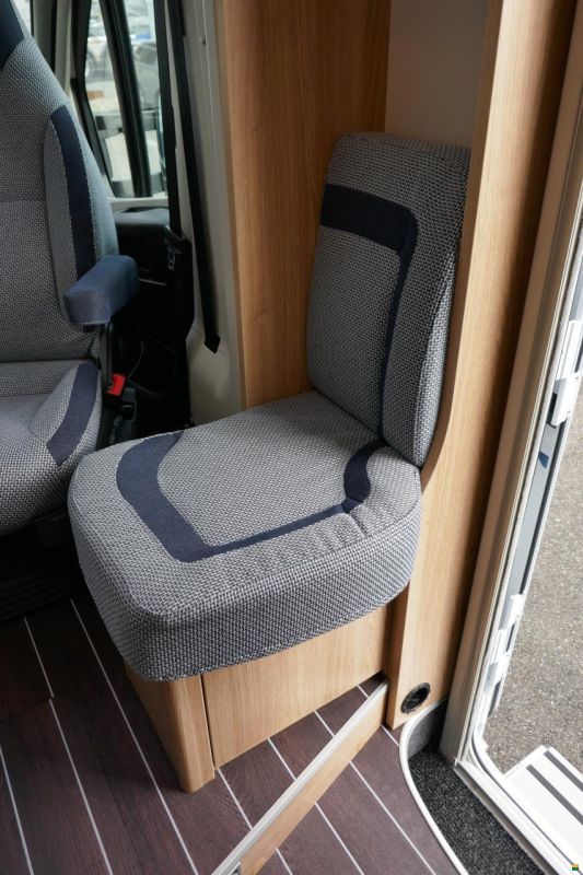 Knaus SKY TI 650 MEG