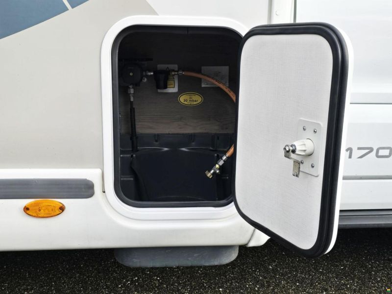 Chausson 640 TITANIUM 2.0 TDCI AUTOMAT