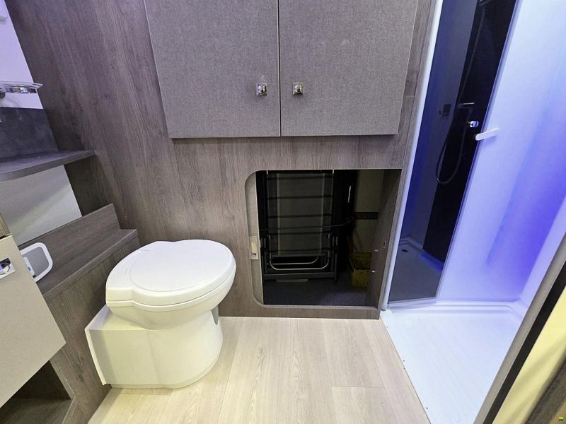 Chausson 640 TITANIUM 2.0 TDCI AUTOMAT