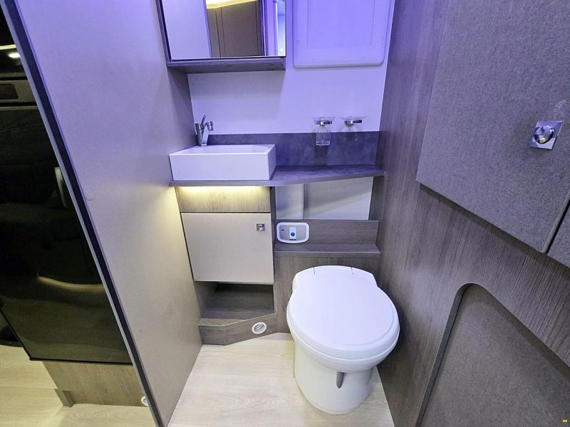 Chausson 640 TITANIUM 2.0 TDCI AUTOMAT