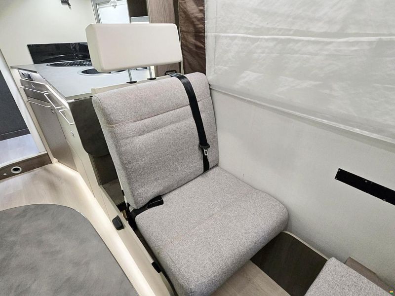 Chausson 640 TITANIUM 2.0 TDCI AUTOMAT