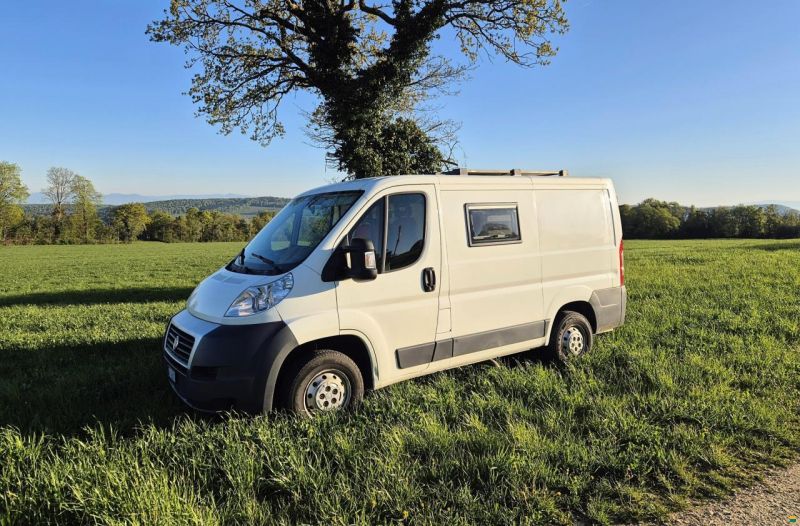Fiat OFF-GRID Campervan – Autark & Reiseferti