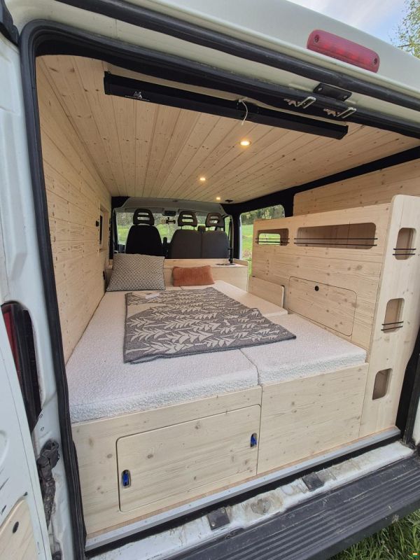 Fiat OFF-GRID Campervan – Autark & Reiseferti
