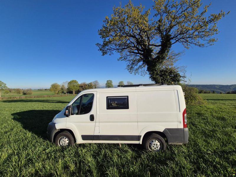 Fiat OFF-GRID Campervan – Autark & Reiseferti