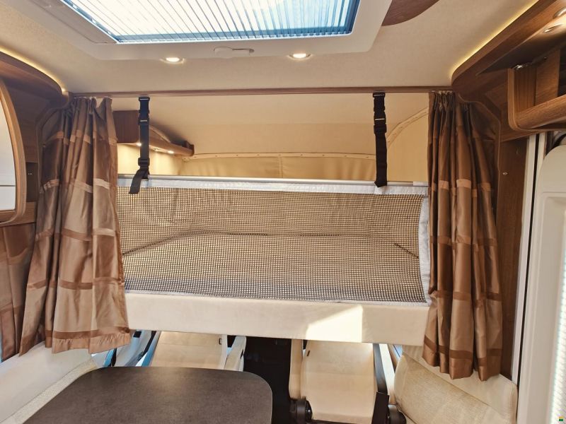 Carthago Compactline I 141 LE - Super Lightweight