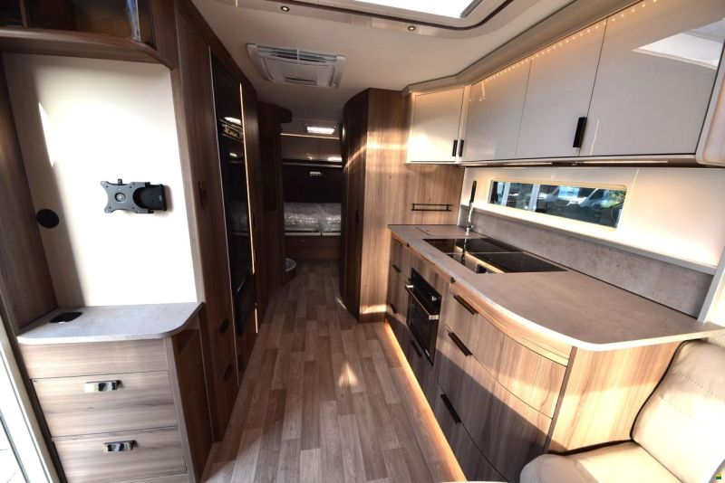 Kabe Imperial 780 DGLE KS