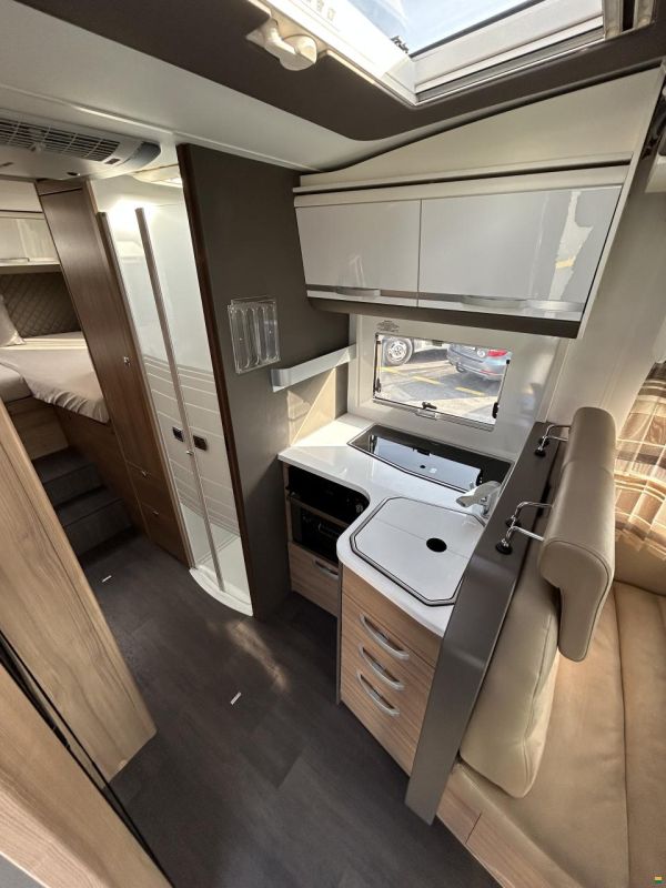 Adria Matrix Supreme 700 SL