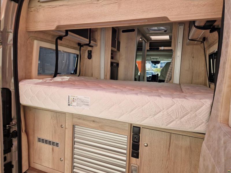 Megamobil MegaLounge 540