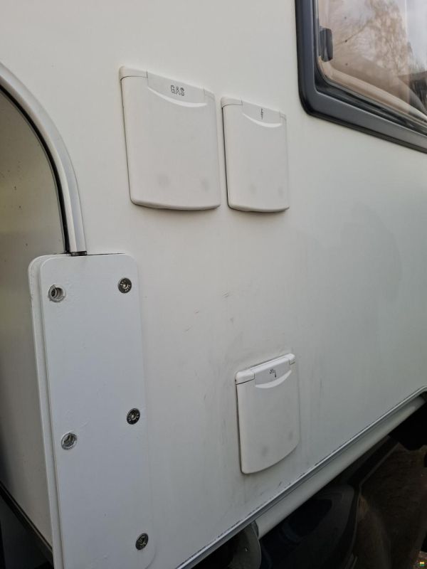 Isuzu mit Thokie Wohnkabine