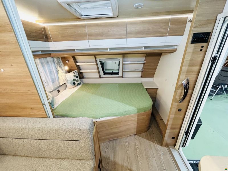 Hobby De Luxe 545 KMF