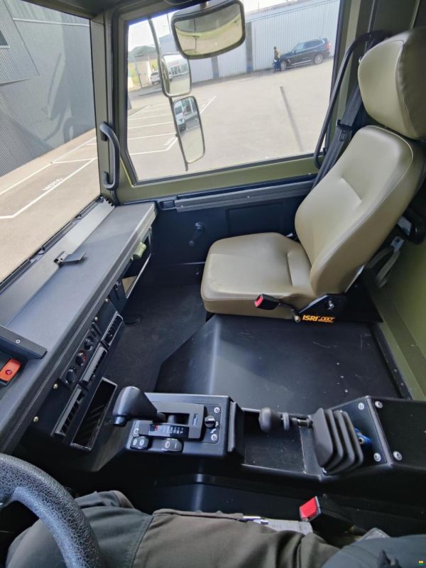 Bucher Mowag Duro 6x6