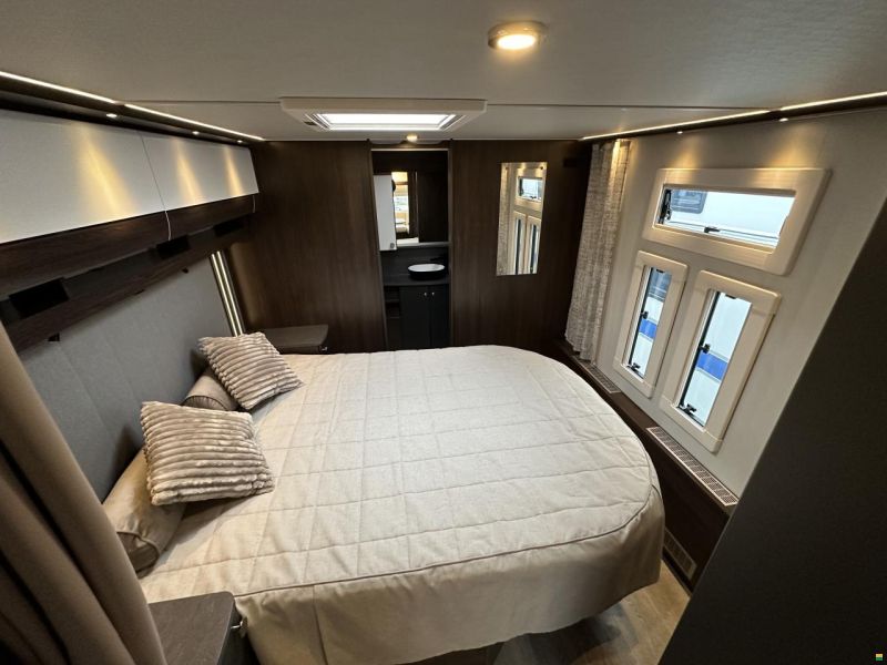 Polar 730 BQDA Blackline LAGERPRÄMIE!