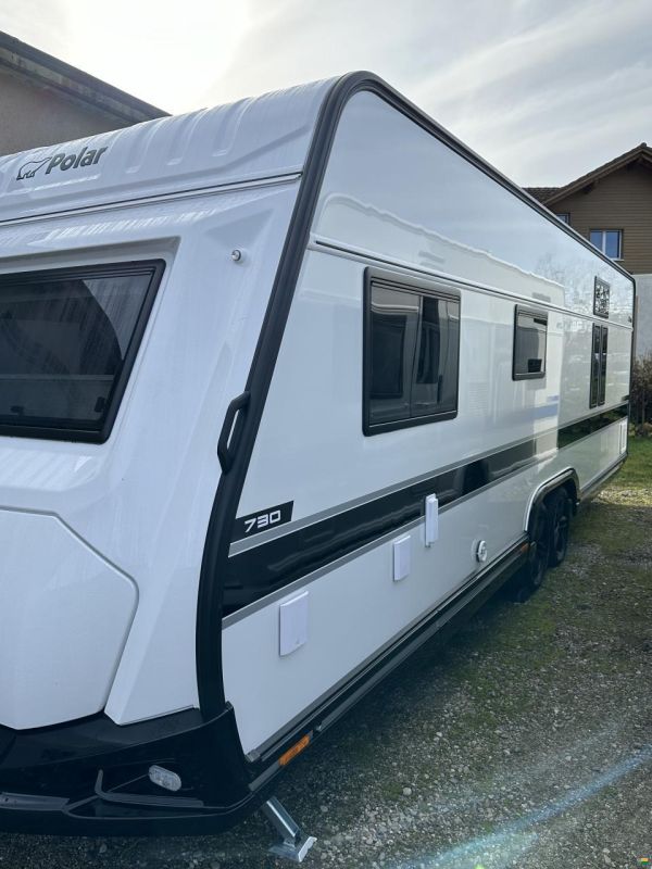 Polar 730 BQDA Blackline LAGERPRÄMIE!