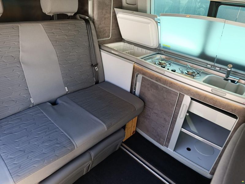 Volkswagen T6.1 California 2.0TDI Ocean