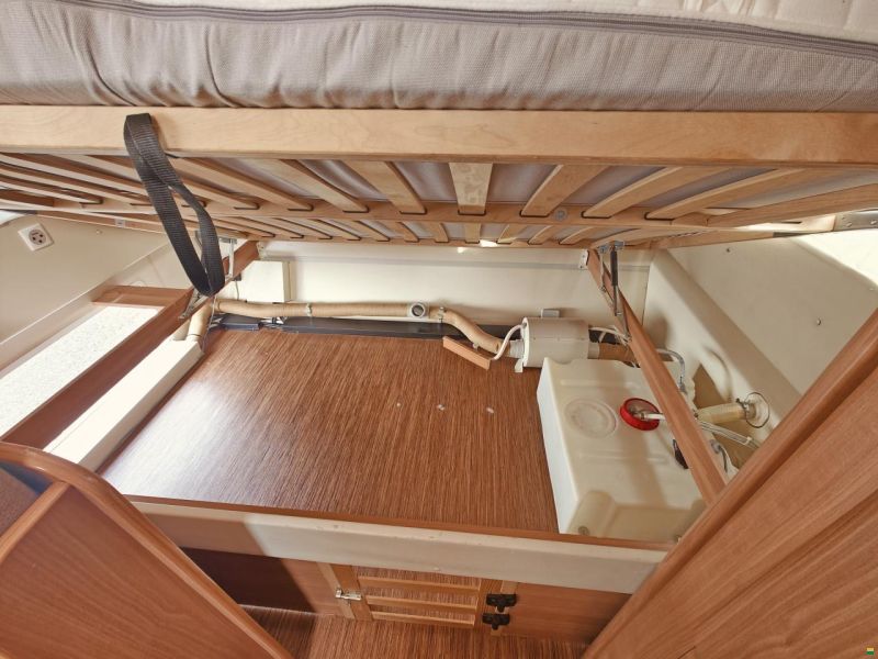 Hobby 490 KMF De Luxe - Etagenbetten