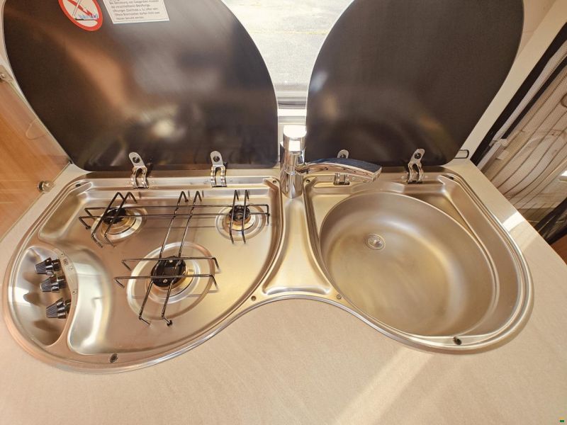 Hobby 490 KMF De Luxe - Etagenbetten