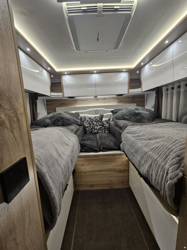 Le Voyageur LVXH7.9GJF