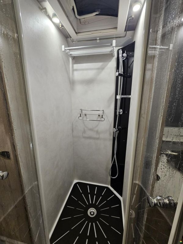 Le Voyageur LVXH7.9GJF