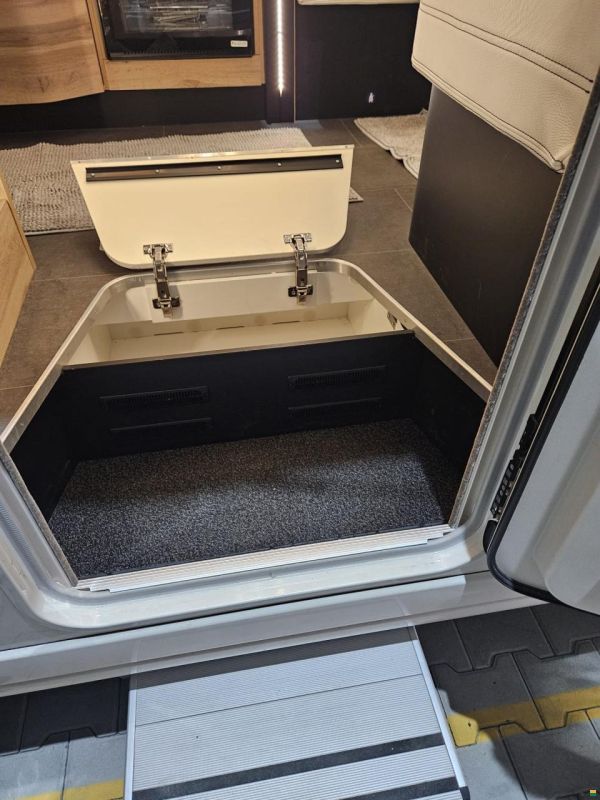 Le Voyageur LVXH7.9GJF