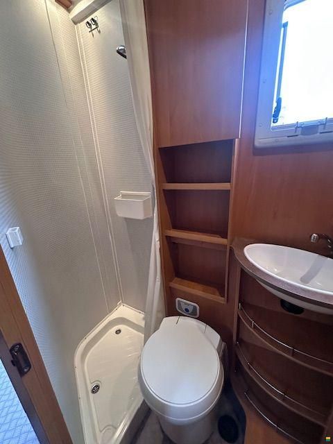 Roller Team New Box Garage Für zwei Motorräder