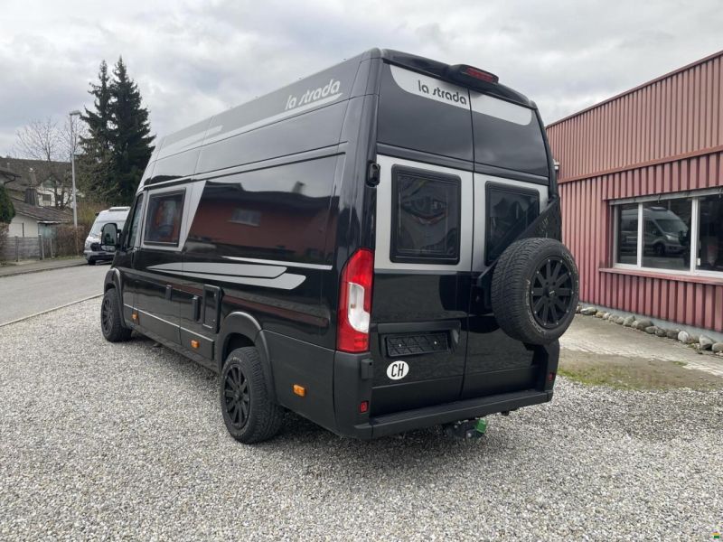 La Strada Avanti C Fiat 180 PS