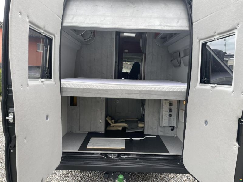 La Strada Avanti C Fiat 180 PS