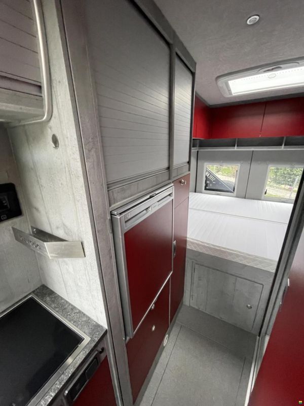 La Strada Avanti C Fiat 180 PS