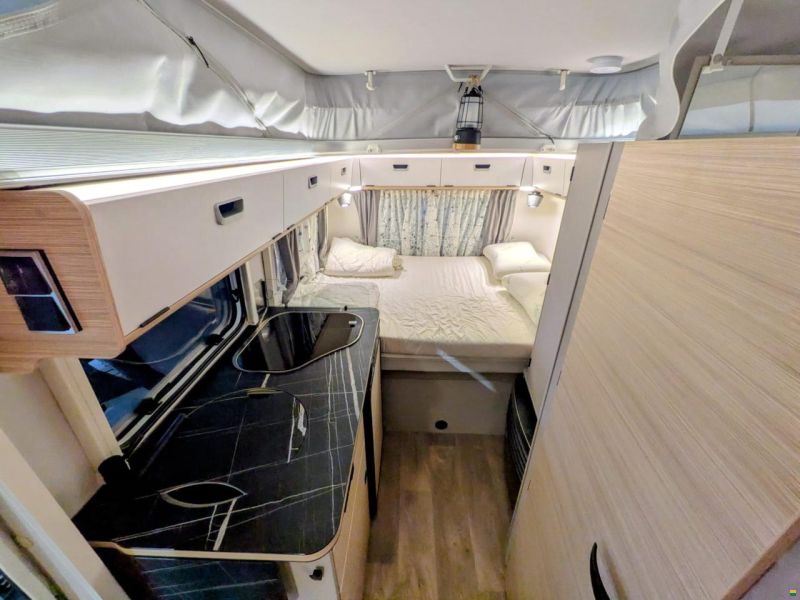 Eriba Touring 430 Tango Red