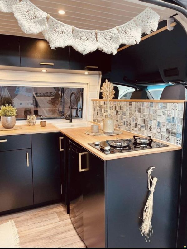 Mercedes Benz Sprinter