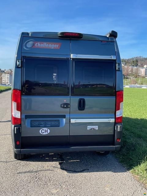 Fiat Challenger Vany V114