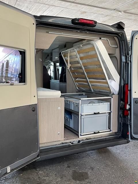 Fiat Challenger Vany V114