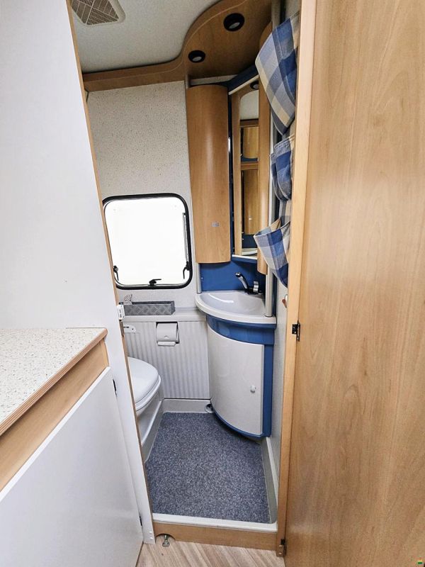 Bürstner Ventana 470 TL Avantgarde