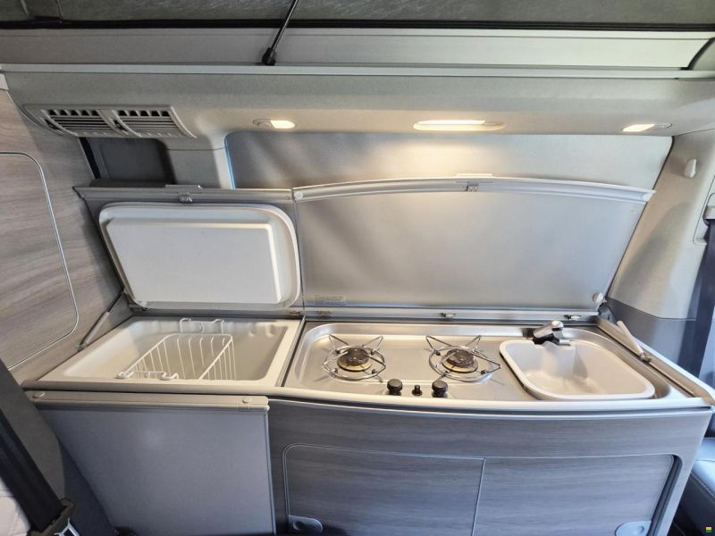 Volkswagen VW T5 CALIFORNIA BMT DSG COMF. TRAVEL 4M