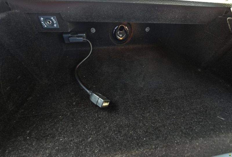 Volkswagen VW T5 CALIFORNIA BMT DSG COMF. TRAVEL 4M