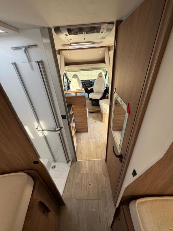 Fiat PILOTE P740 **LÄNGSBETT**9 GANG AUTOMAT