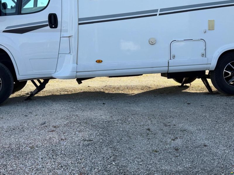 Fiat PILOTE P740 **LÄNGSBETT**9 GANG AUTOMAT