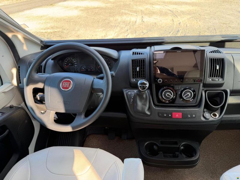 Fiat PILOTE P740 **LÄNGSBETT**9 GANG AUTOMAT