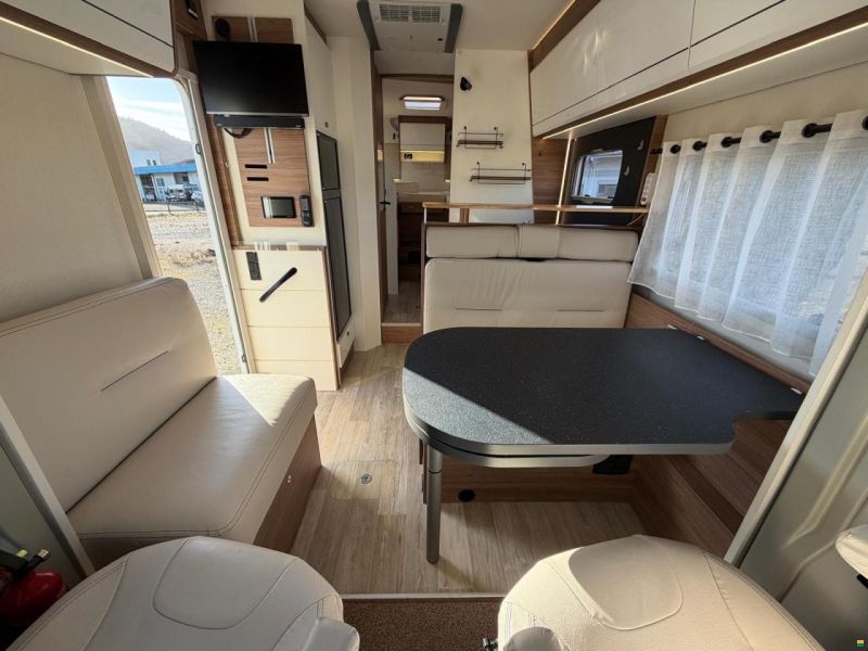 Fiat PILOTE P740 **LÄNGSBETT**9 GANG AUTOMAT