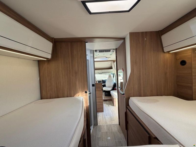 Fiat PILOTE P740 **LÄNGSBETT**9 GANG AUTOMAT