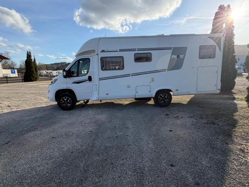 Fiat PILOTE P740 **LÄNGSBETT**9 GANG AUTOMAT