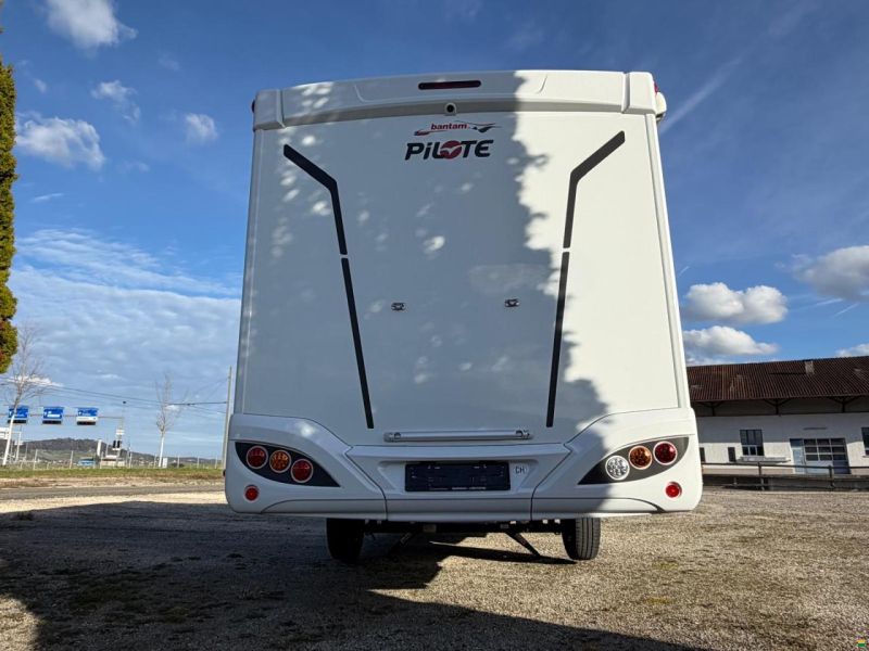 Fiat PILOTE P740 **LÄNGSBETT**9 GANG AUTOMAT