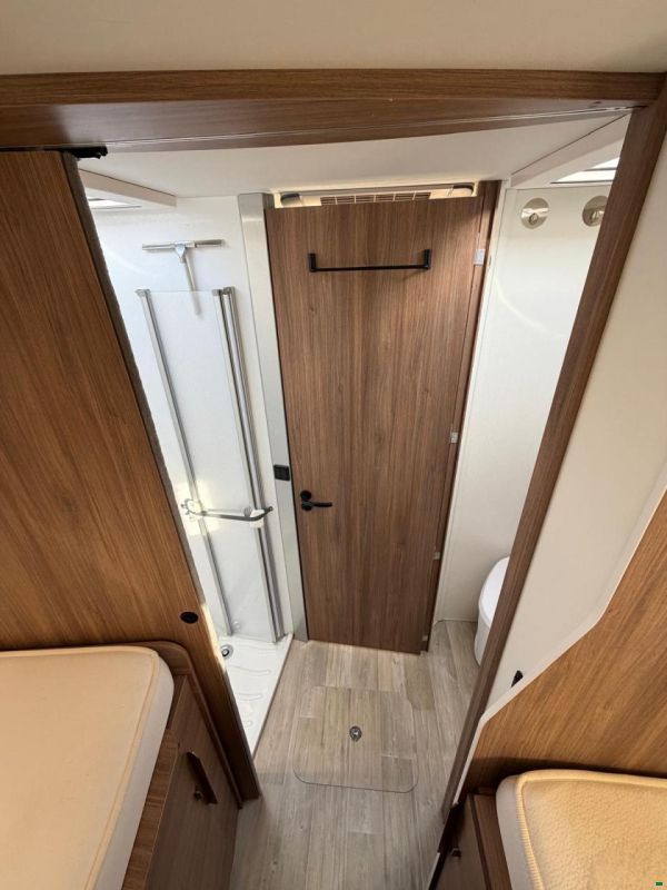 Fiat PILOTE P740 **LÄNGSBETT**9 GANG AUTOMAT