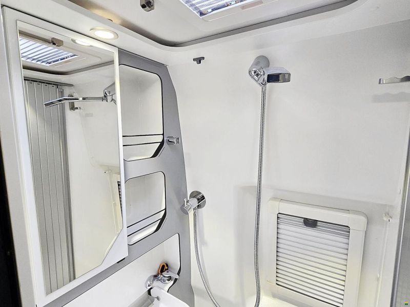 Moovéo VAN 60 EB 2.3 AUTOMAT MJ140