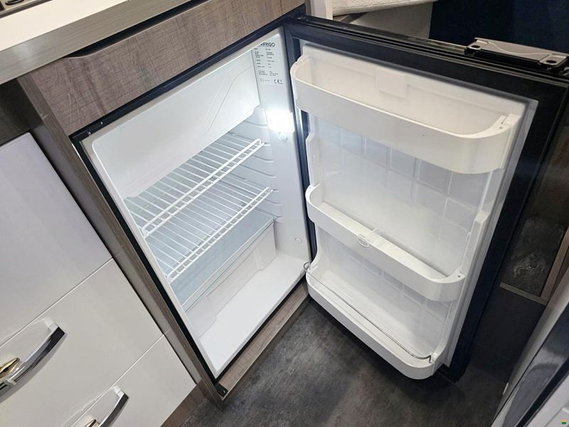 Moovéo VAN 60 EB 2.3 AUTOMAT MJ140