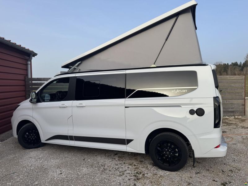 Ford STYLEVAN Belize