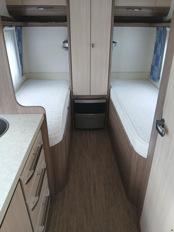 Hobby De Luxe Easy 460 LU