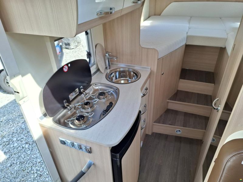 Bürstner Travel Van T660G - neuwertig!