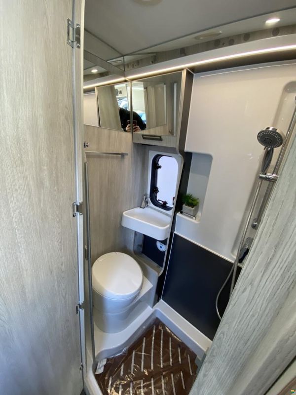 Roller Team Livingstone DUO Sport, Fiat 140PS Autom.