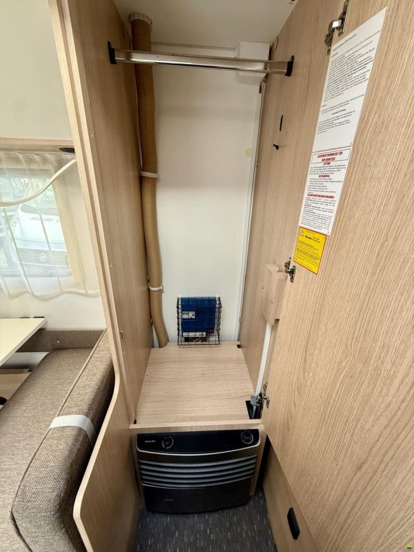 Adria E Aviva 400 PS - Kompakt